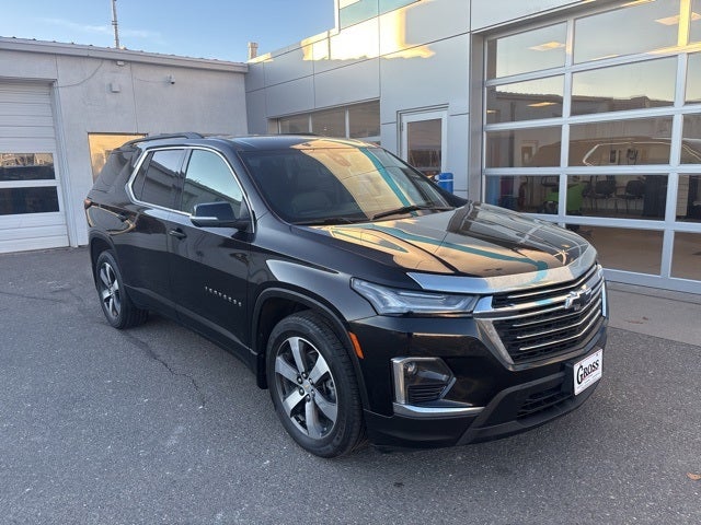 2022 Chevrolet Traverse AWD LT Leather