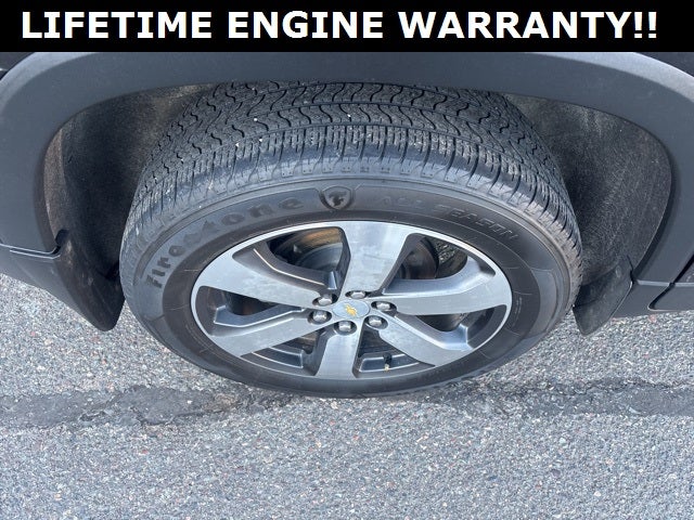 2022 Chevrolet Traverse AWD LT Leather