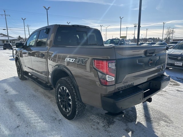 2021 Nissan TITAN Crew Cab PRO-4X 4x4