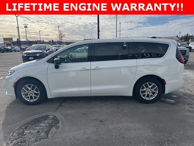 2024 Chrysler Pacifica Touring L