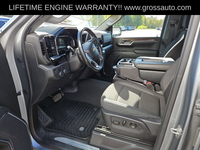 2024 Chevrolet Silverado 1500 LT LT1