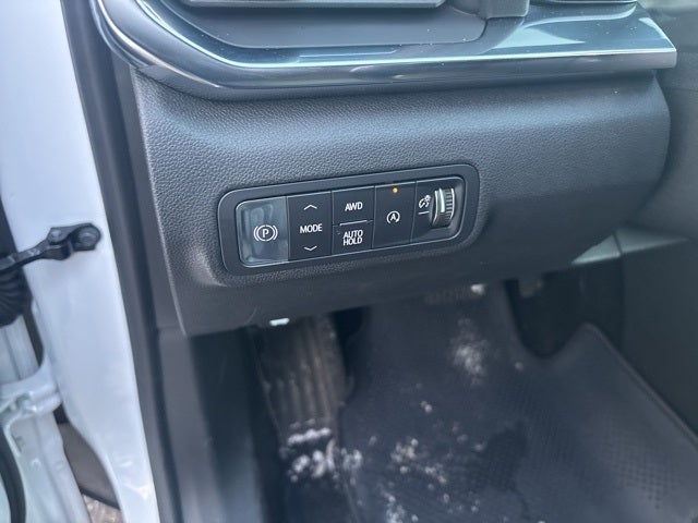 2025 GMC Terrain AWD Elevation