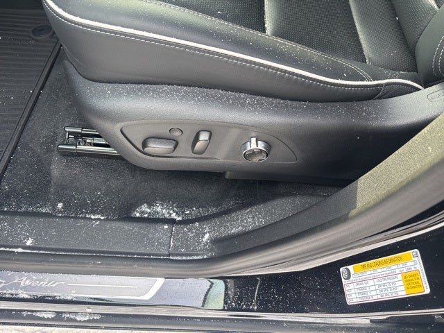 2025 Buick Enclave Avenir FWD