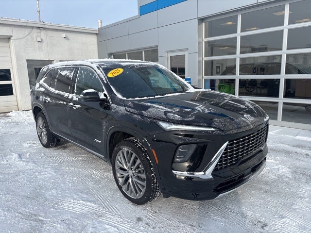 2025 Buick Enclave Avenir FWD