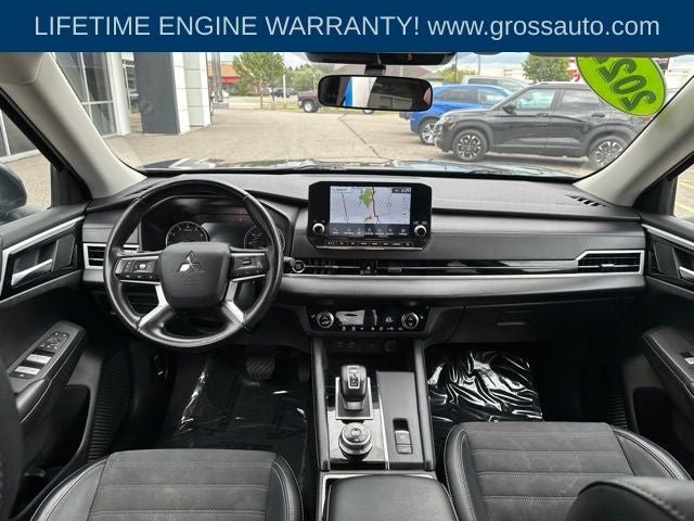 2024 Mitsubishi Outlander SE