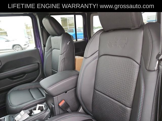 2026 Jeep Wrangler 4-Door Sport
