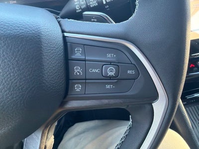 2027 Jeep Grand Cherokee Altitude