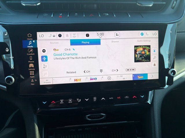 2027 Jeep Grand Cherokee Altitude