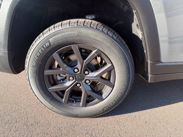 2027 Jeep Grand Cherokee Altitude