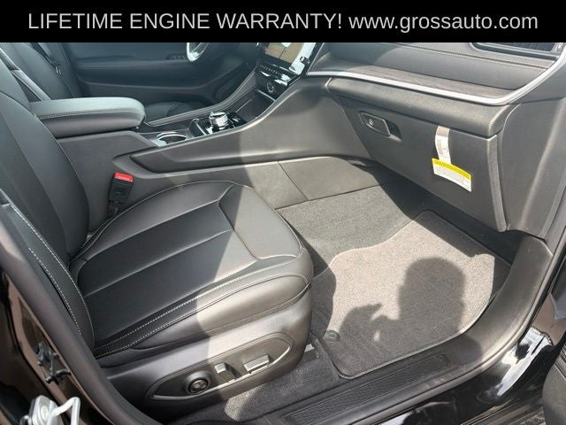2027 Jeep Grand Cherokee L Limited