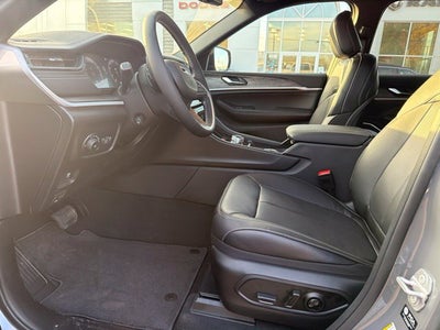 2027 Jeep Grand Cherokee L Limited Reserve