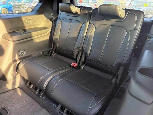 2027 Jeep Grand Cherokee L Limited Reserve