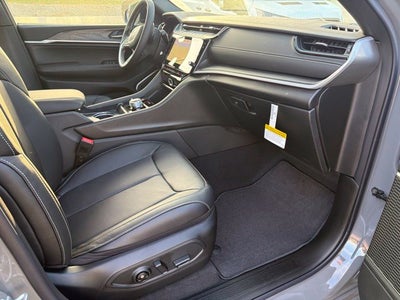 2027 Jeep Grand Cherokee L Limited Reserve