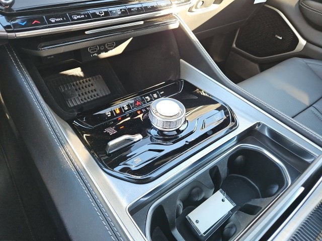 2027 Jeep Grand Wagoneer Limited Altitude