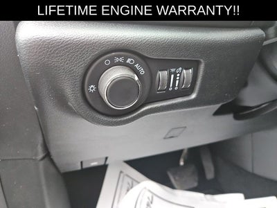 2026 Chrysler Voyager LX