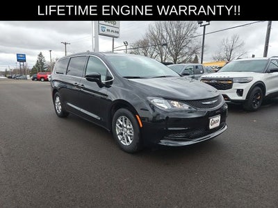 2026 Chrysler Voyager LX