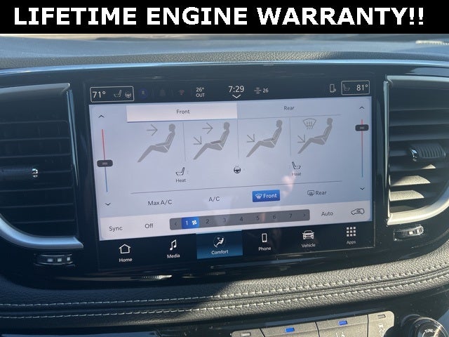 2026 Chrysler Pacifica Select