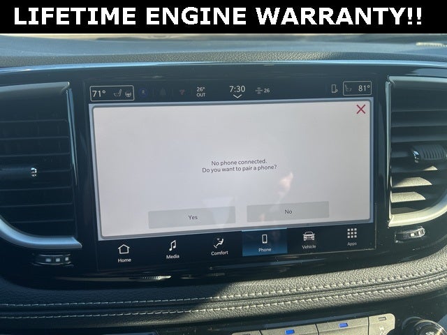 2026 Chrysler Pacifica Select